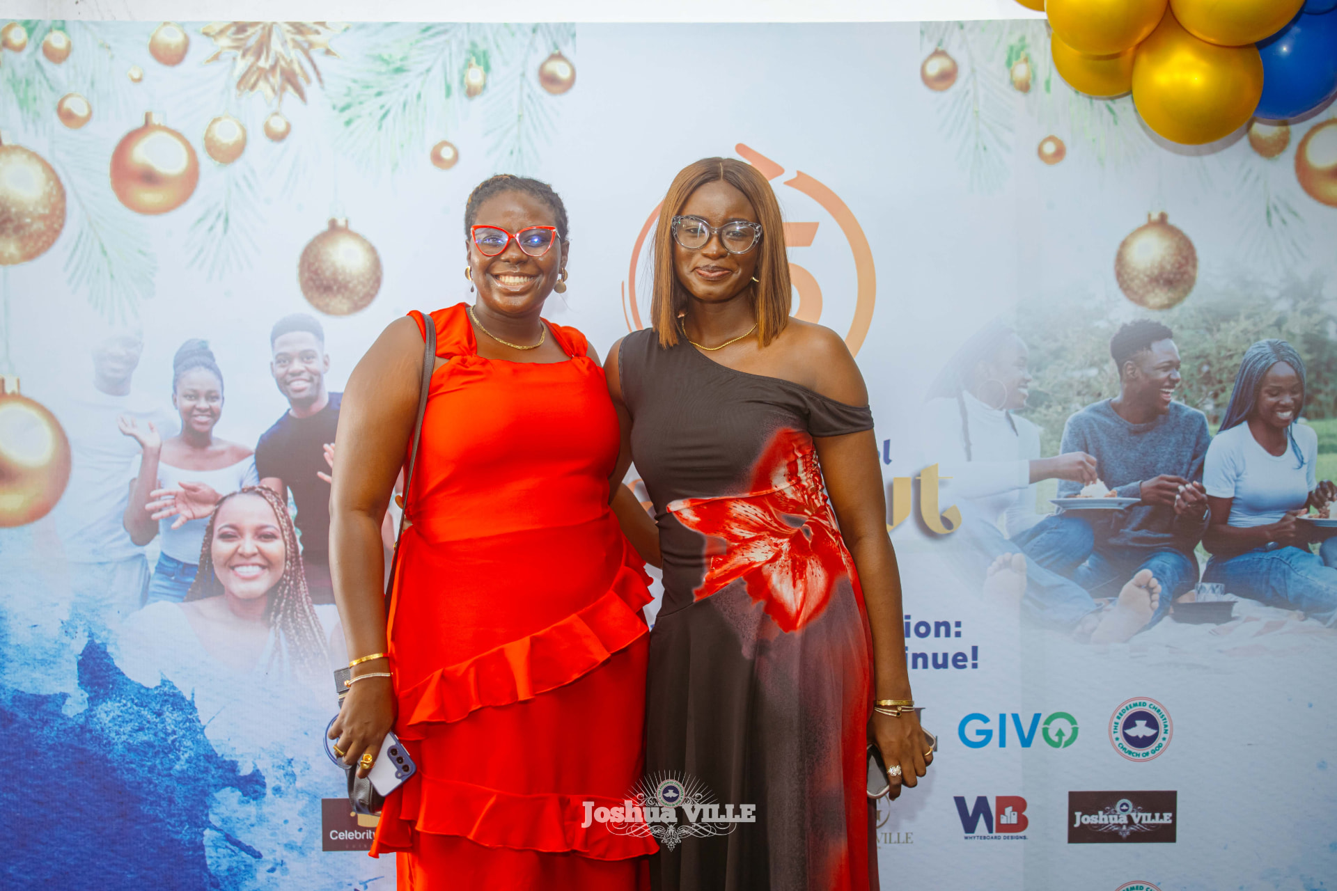 Guests posing at the F5 Carol Hangout